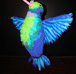 El Bebedor de pulque (ColibrÃ­), piÃ±ata creaciÃ³n de Araceli Mora Torres tercer lugar en el Primer Concurso de PiÃ±atas Mexicanas del MAP