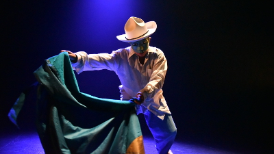 El Pescador y la petenera, obra de Teatro de Quimeras, se presenta en la Sala Villaurrutia del Centro Cultural del Bosque, febrero 2020. Foto Marco Lara.